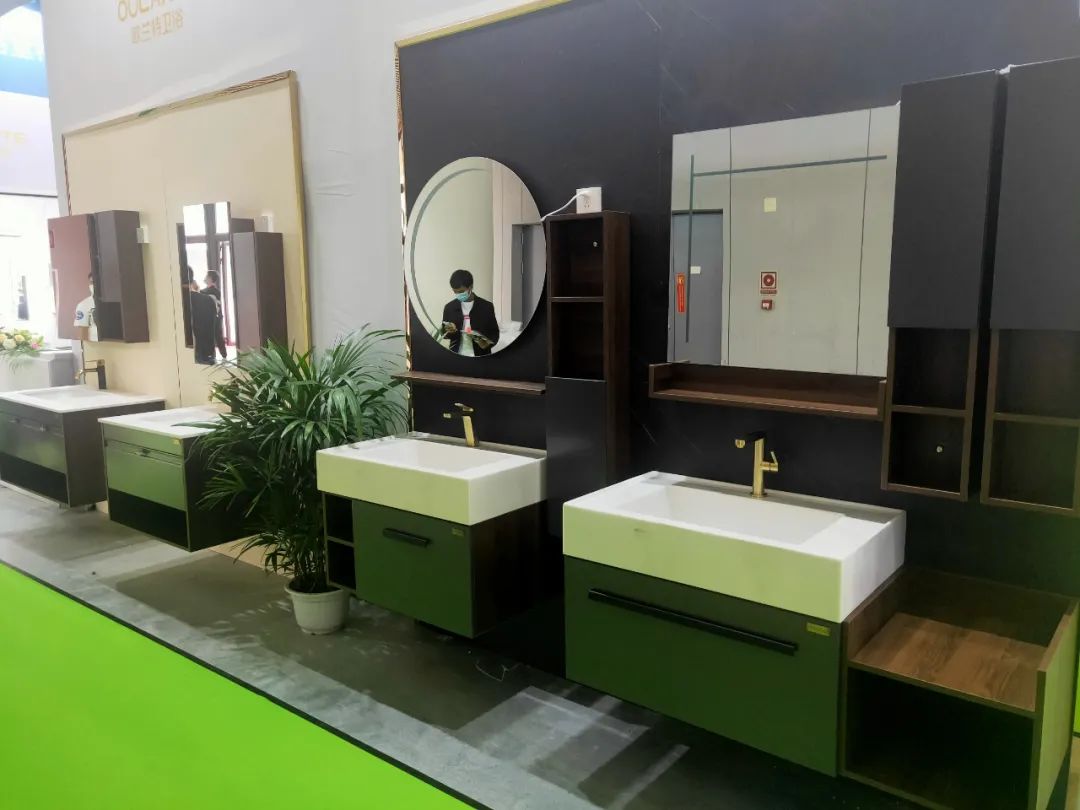 高定風口下，巖板是否會成為瓷磚行業進軍定制家居產業的“殺手锏”？(圖10)